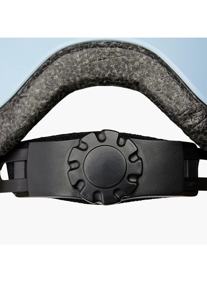 خوذة أمان للأطفال B100 مناسبة للتزلج على العجلات، وألواح التزلج، والسكوتر، لون أزرق فاتح، قابلة للتعديل مع فتحات تهوية. - Image 5