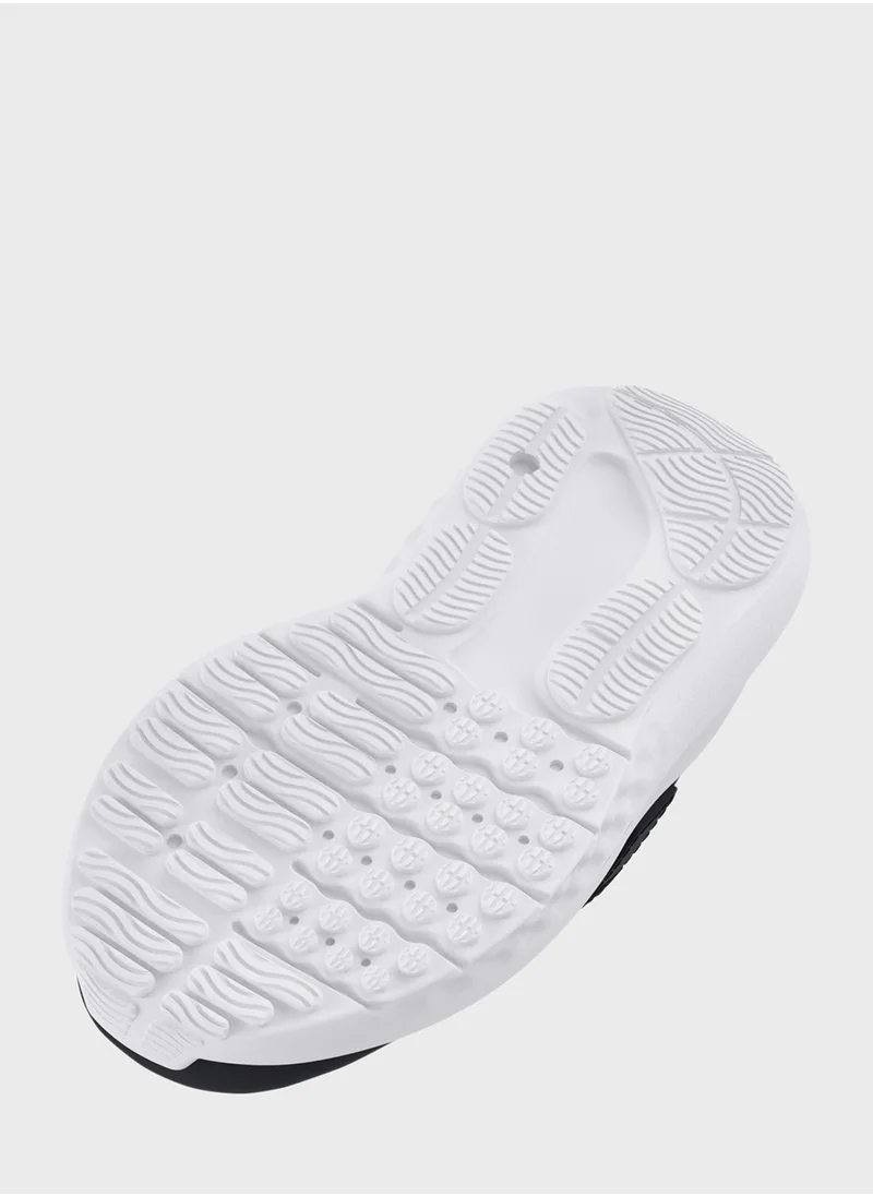 UNDER ARMOUR Kids Surge 4