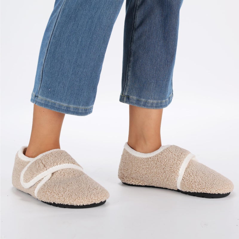 Regilt House Slippers for Women Men Slip on Indoor Barefoot Slippers Socks Cozy Fuzzy House Shoes Rubber Sole (Beige, US Footwear Size System, Adult, Women, Numeric Range, Medium, 7, 8) - Image 2
