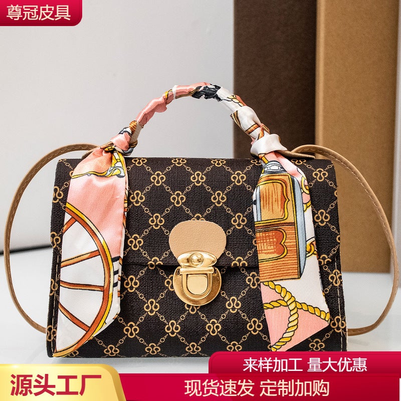 Retro Printed Silk Scarf Single Shoulder Crossbody Small Square Bag Versatile Casual Bag Women'S Bag Dropshipping - Image 2