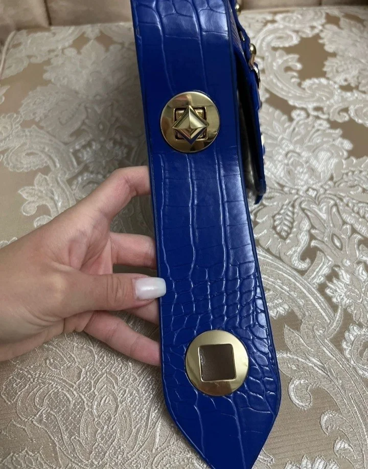 ذا جيرل هاوس Crocodile Pattern Manc Model Women's Shoulder Bag with Double Sided Special Lock System