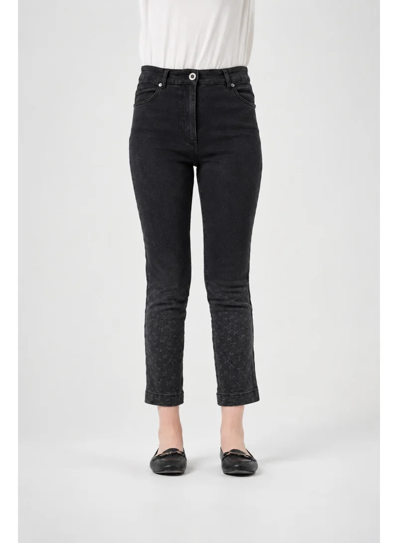 MissWhence  Embroidered-Hem Stretch Denim Trousers - Black for Women | Best Price UAE