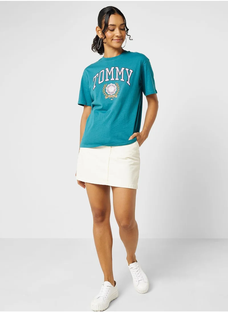 TOMMY JEANS Crew Neck Graphic T-Shirt