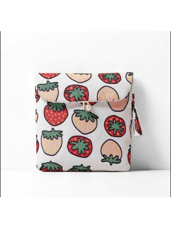 حقيبة فوط صحية للنساء والفتيات – طقم مكوّن من 4 قطع من قماش القطن – تصميم أزرق مطبوع وخطوط وردية – بطبعات الفراولة والآيس كريم – أساسي للسفر والمدرسة - Image 4