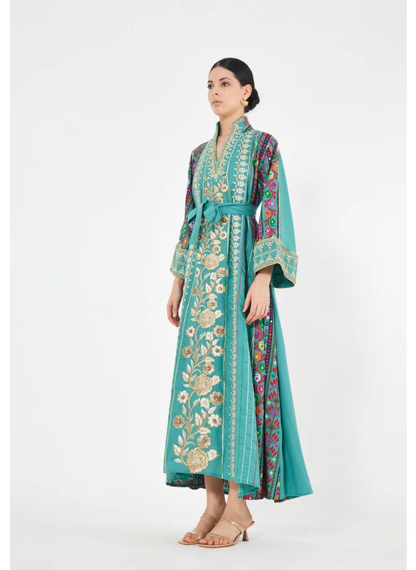 Thouq Mandarin Collar Embroidered Jalabiya