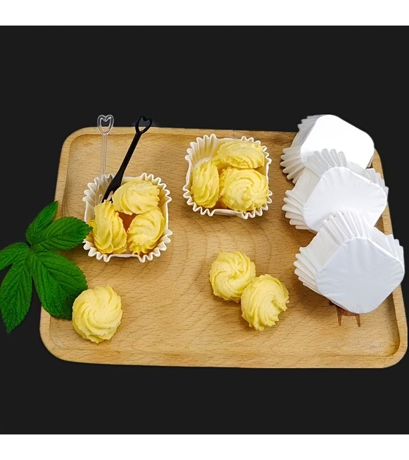 100 قطعة أكواب خبز مربعة يمكن التخلص منها، بلون القهوة، مقاومة للزيت، صواني خبز صغيرة للخبز - Image 4