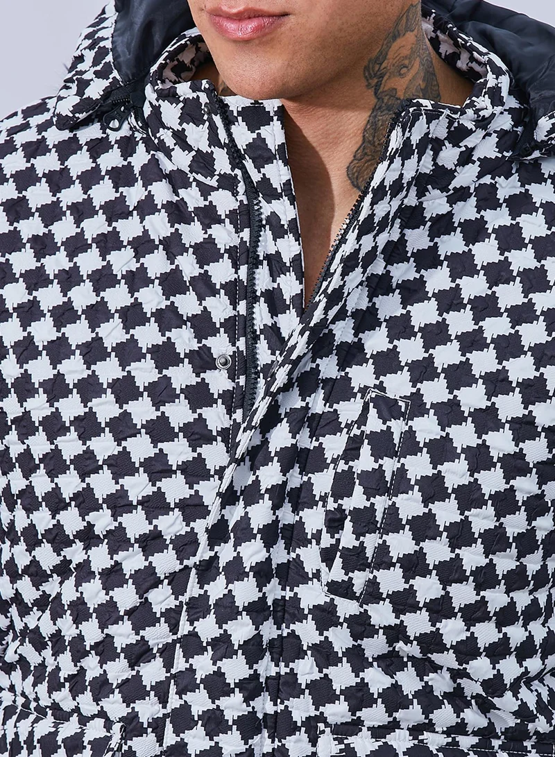 Campus Sutra Men's Carbon Black & Chalk White Checkboard Puffer Jacket With Fleece Hood
