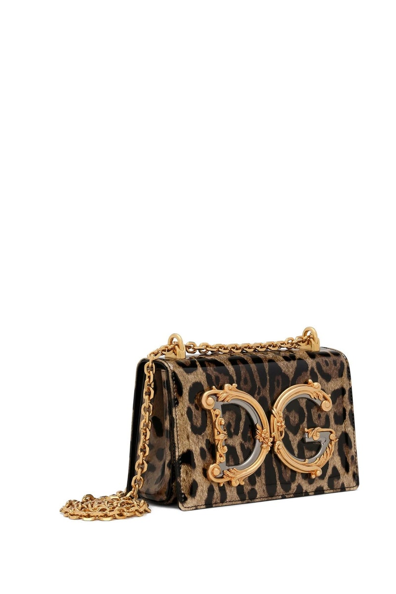 دي جي Logo Crossbody Bag | Chain leather bag, decorated with gorgeous gold metal accessories, a luxury item that highlights the high fashion appearance. " - Image 3
