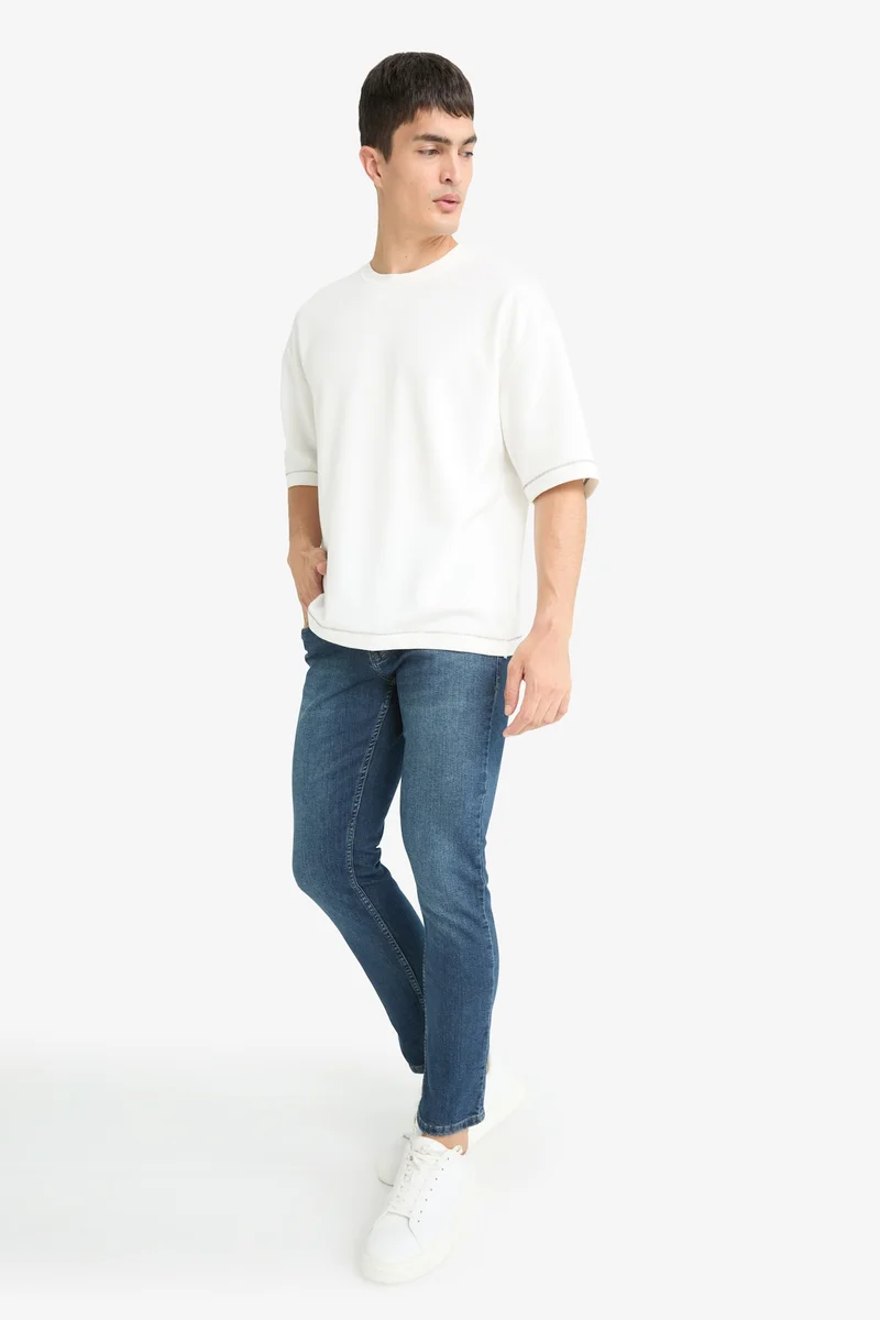 Defacto  Pedro Slim Fit Regular Waist Skinny Leg Jeans for Men | Best Price UAE