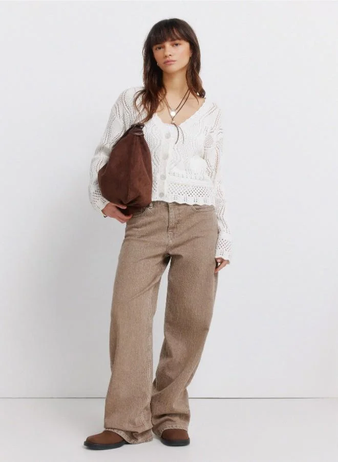 سبرينجفيلد كارديغان أبيض بوينتيل بياقة V بأكمام طويلة ومفتوح بأزرار أضلاع