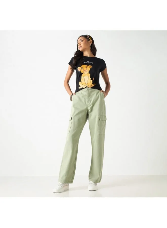 SP Characters Lion King Print Crew Neck T-shirt with Short Sleeves