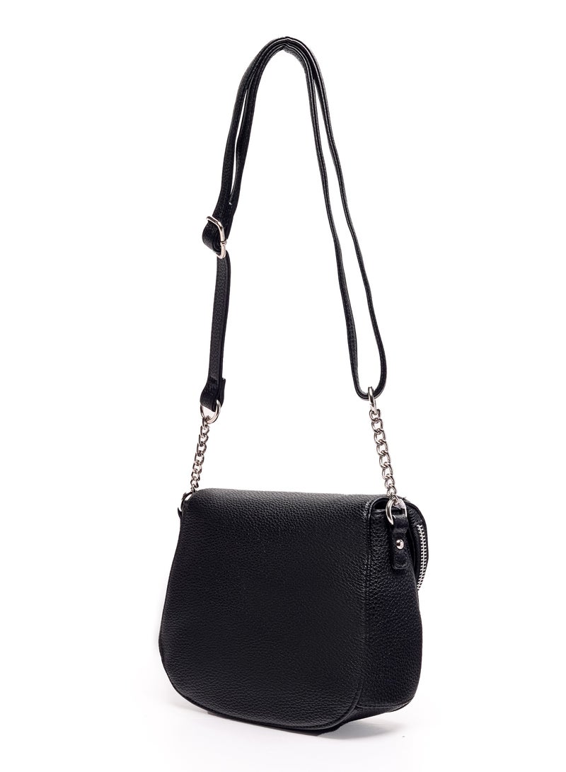 David Jones- Sling Bag model 6747-1- Casual female wearing Cross body bag in model 6747-1 - Image 2