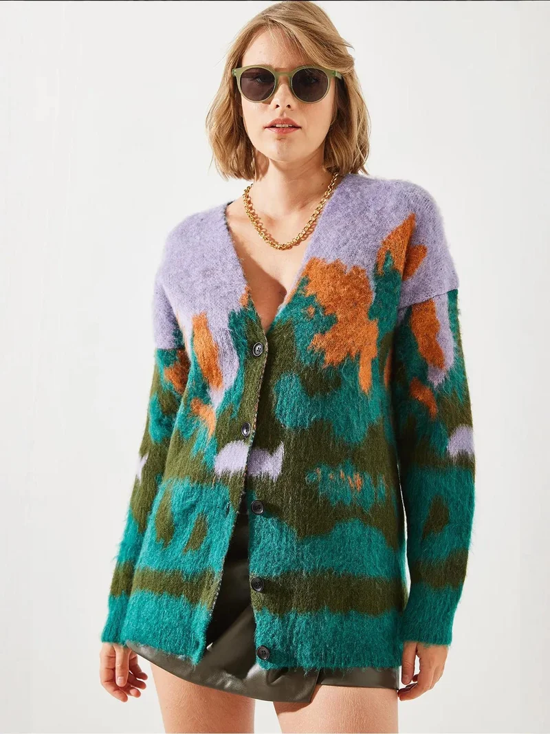 بيانكو لوتشي كارديجان لوكسي طويل سميك جاكار بأزرار