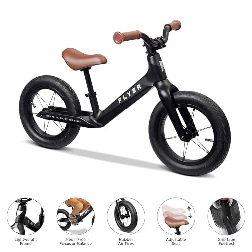 Radio Flyer دراجة توازن راديو فلاير ألترا لايت سوداء للأطفال من عمر 155 بدون دواسات للتعلم السريع إطار خفيف الوزن إطارات هوائية مطاطية مقعد قابل للتعديل بدون أدوات مسند قدم للأطفال والدراجات التوازن للأطفال الصغار - Image 5