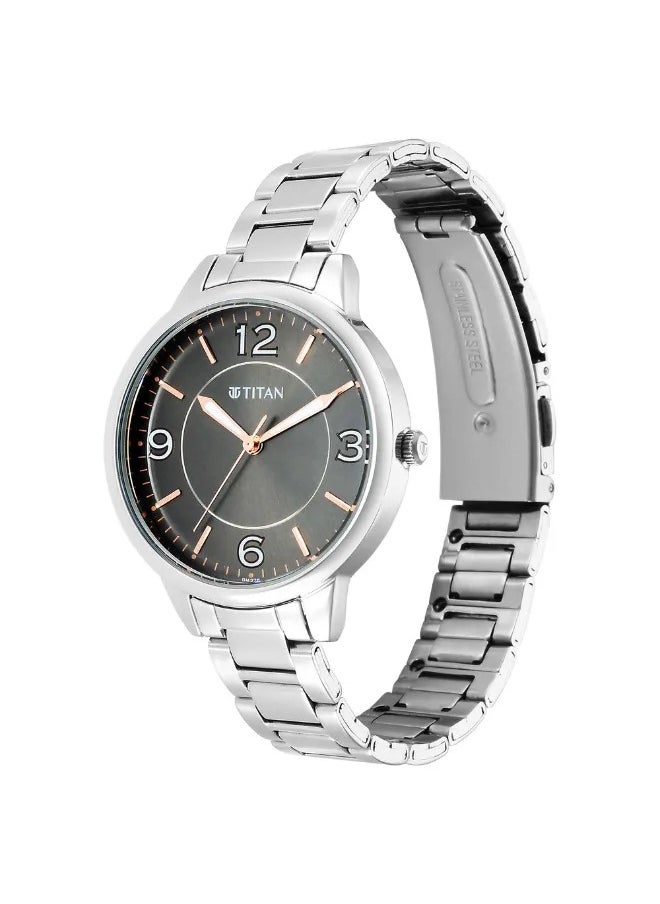 TITAN Women's Analog Round Shape Metal Wrist Watch - 2617SM08 - 43.5 Mm  - Image 3