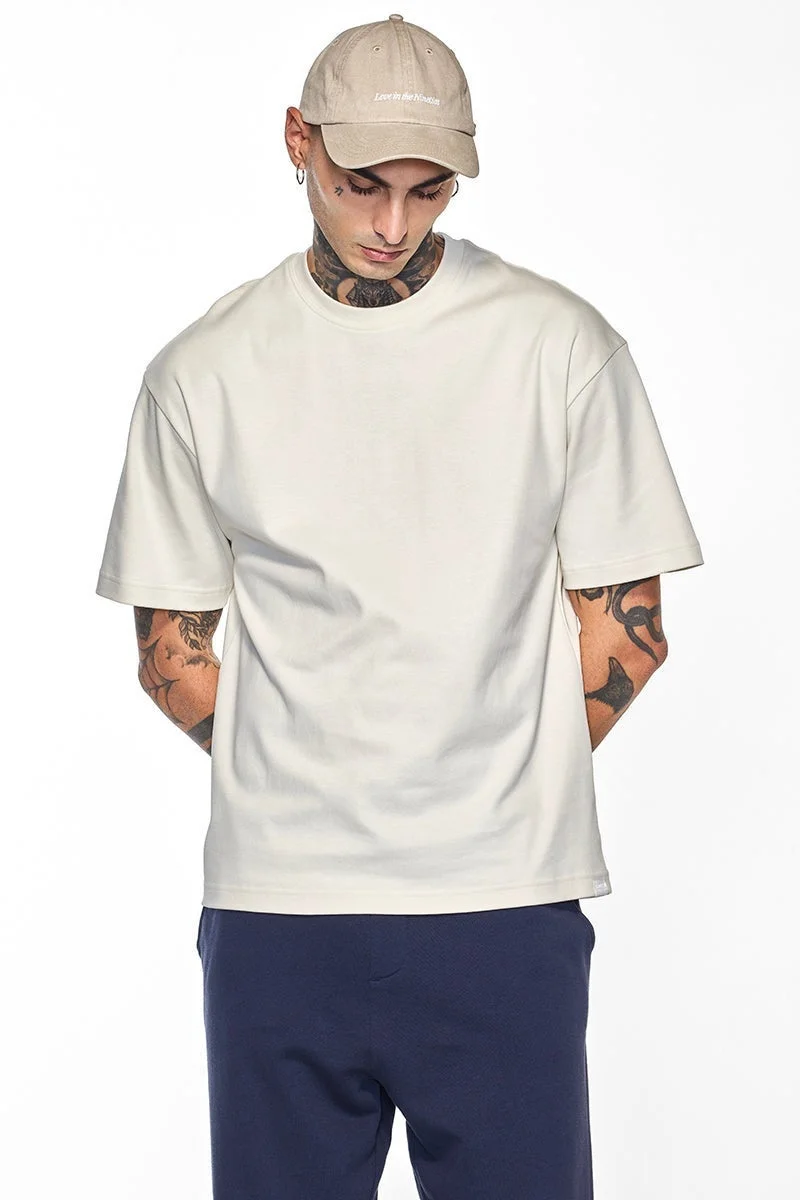 سنيتش تيشيرت كور لاب كريم بقصة واسعة