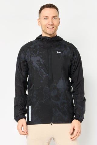 Men Sportswear Fit Long Sleeve Training Jacket, Black - https://f.nooncdn.com/p/pzsku/ZE0E4F9496E11FBE5A14CZ/45/1766465781/80696391-1354-47c0-aabc-ff177f2934ef.jpg