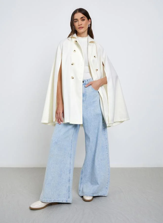 ستايلي معطف طويل بأكمام بنمط كيب