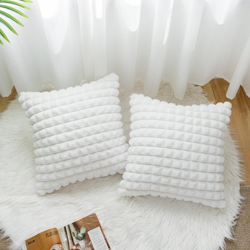 ELECDON 2 قطعة أغطية وسائد 45 × 45 وسائد أريكة منفوشة بفرو صناعي بنمط شبكي، أغطية وسائد فاخرة بوهيمية مزرعة، وسائد مخملية ناعمة للأريكة وغرفة المعيشة والسيارة وديكور المنزل (أبيض) - Image 5