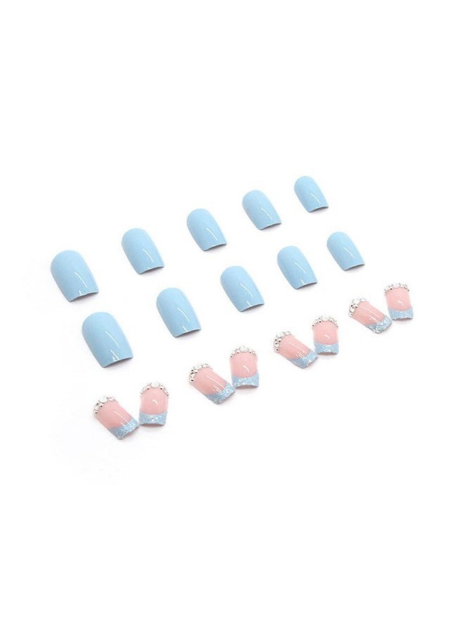 24 قطعة أظافر صناعية قصيرة مربعة الشكل من Coffin بأظافر صناعية زرقاء لامعة مع أحجار الراين بتصميم رائع وتغطية كاملة لأظافر صناعية زرقاء للنساء والفتيات وزخارف أظافر أكريليك - Image 3
