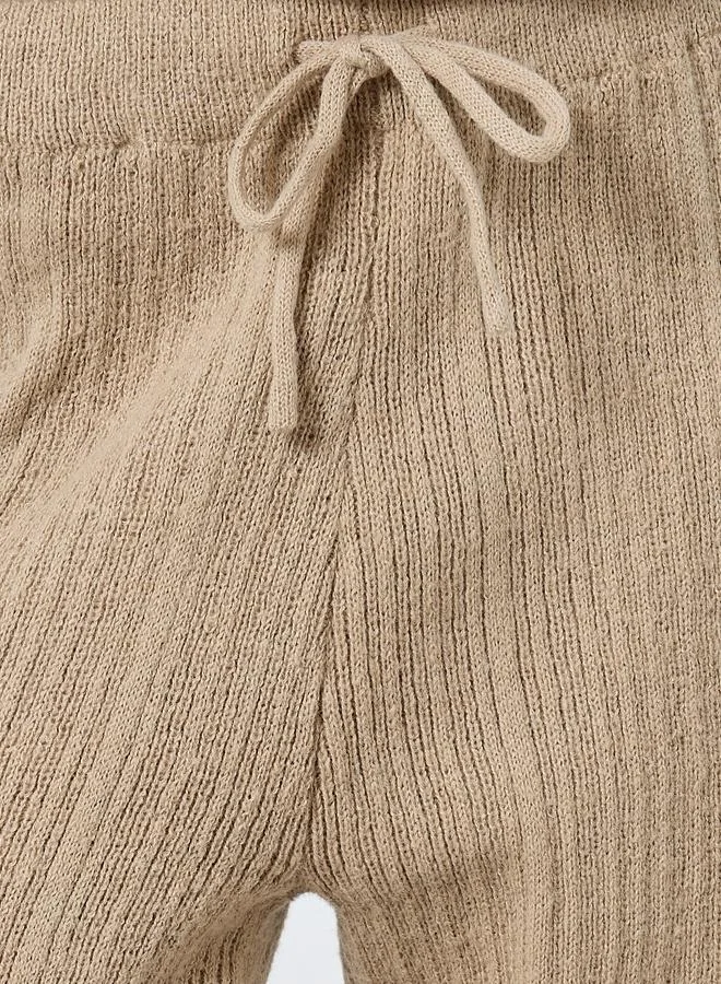 Styli Women Beige Textured Knit Wide Leg Pants with Contrast Trim