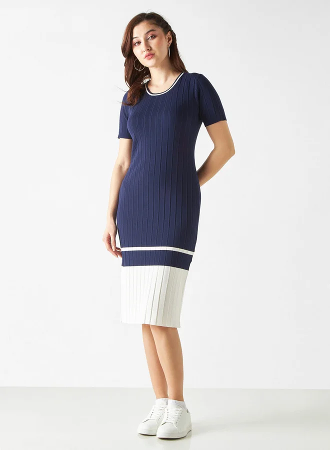 2Xtremz 2Xtremz Textured Bodycon Dress with Short Sleeves