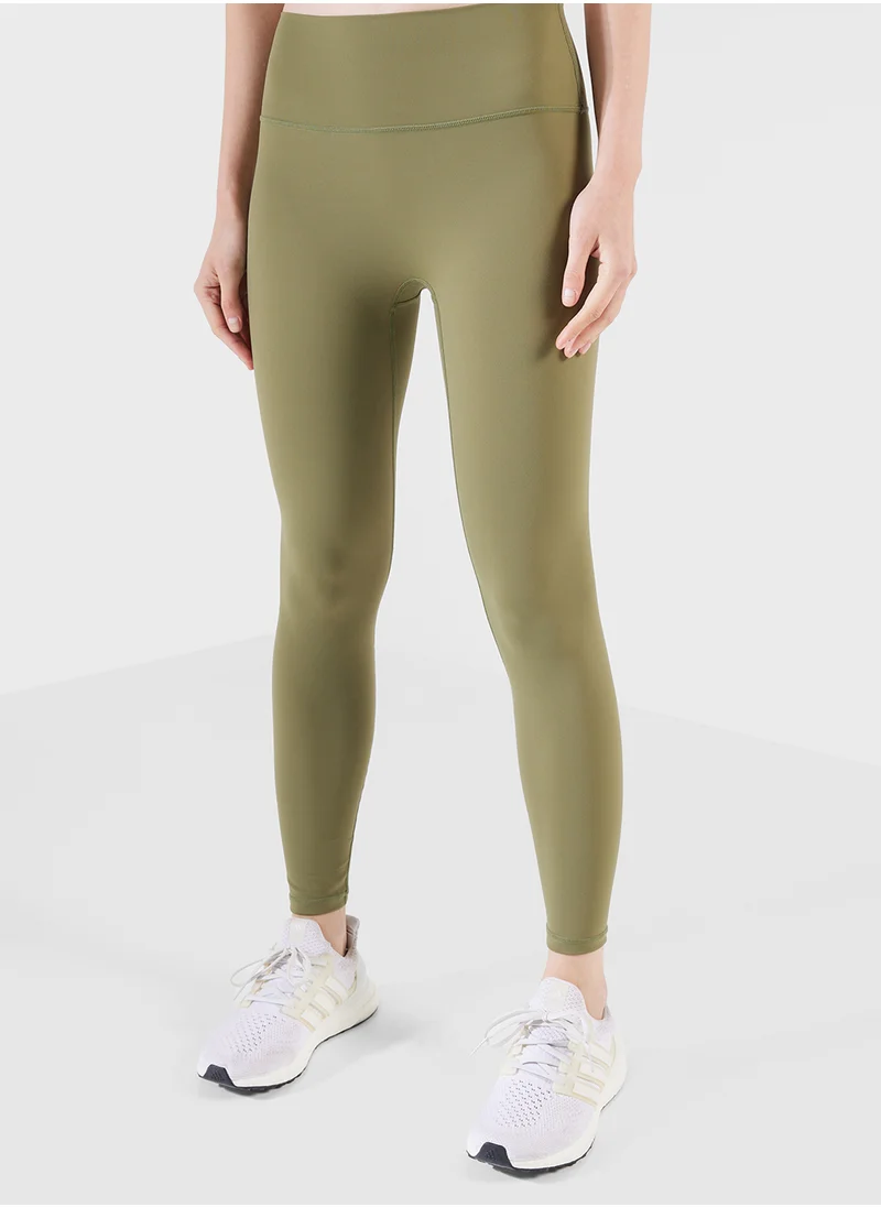 فورورد Full Coverage Sports Bra & High Waist Leggings Set