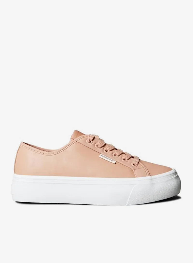 Casual Low Top Sneakers