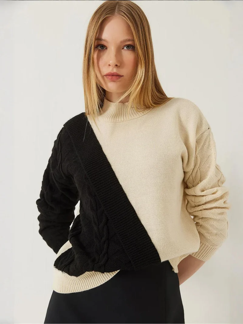 Bianco Lucci LUCCI Patterned Half Turtleneck Ribbed Sweater