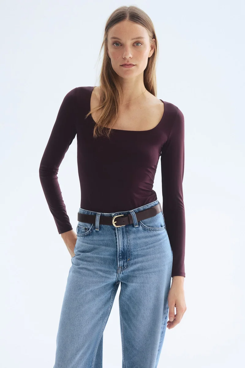 اتش اند ام بودي ثونغ بأكمام طويلة