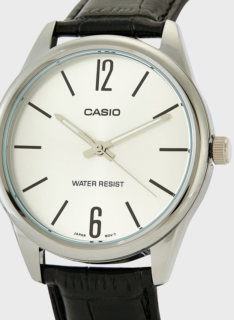 CASIO Mtp-V005L-7Budf Analog Watch - Image 2