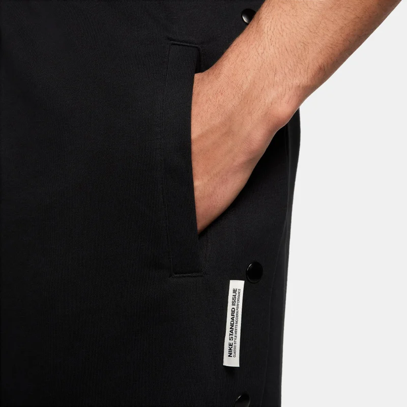 Nike Men's Standard Issue Dri-FIT Basketball Shorts