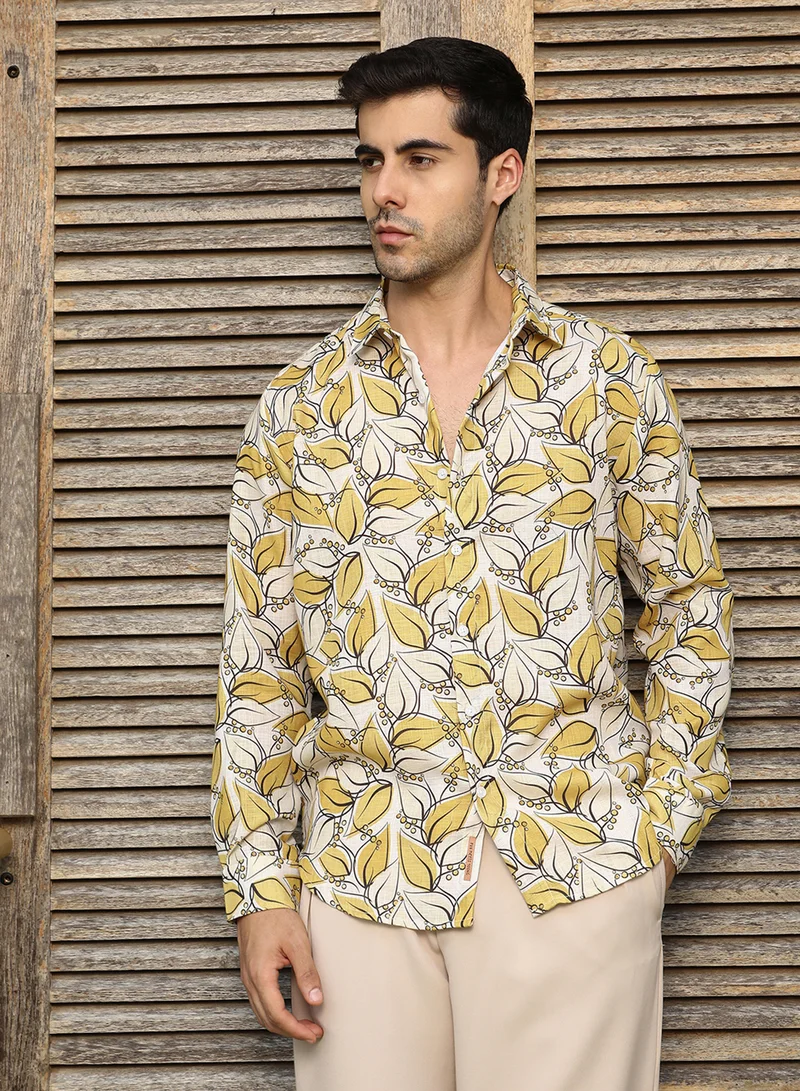 كامبوس سوترا Campus Sutra Men's Yellow Ochre Leaflet Imprint Shirt For Casual Wear | Spread Collar | Long Cuffed Sleeves | Button Closure | Shirt Crafted With Comfort Fit For Everyday Wear