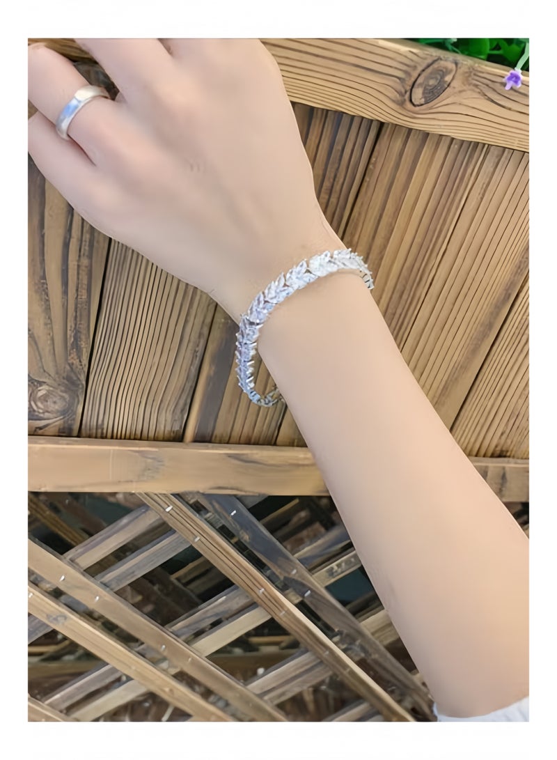 HALAMODO Women's Inlaid Zircon Bracelet Classic Wheat Shaped Bracelet with Cubic Shinny Zircon Hypoallergenic Nickel-Free Zirconia Jewelry Showing Sophisticated and Elegance - Image 3