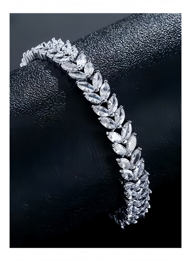 HALAMODO Women's Inlaid Zircon Bracelet Classic Wheat Shaped Bracelet with Cubic Shinny Zircon Hypoallergenic Nickel-Free Zirconia Jewelry Showing Sophisticated and Elegance - Image 4