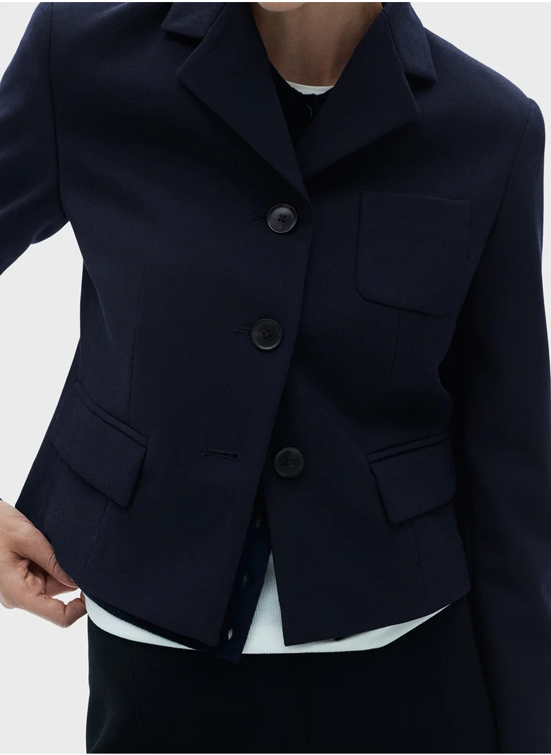 مانجو Cropped Jacket With Buttons