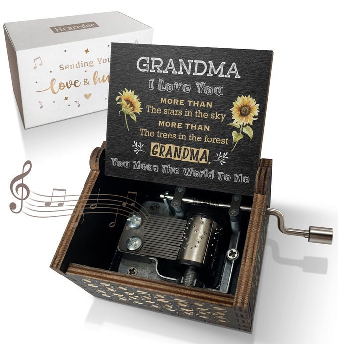 SUNFLOWER MUSIC BOX GIFTS FOR GRANDMABEST GRANDMA BIRTHDAY GIFTYOU ARE MY SUNSHINE HAND CRANK ENGRAVED WOODEN MUSICAL BOXES CHRISTMAS FOR GRANDMOTHER BLACK