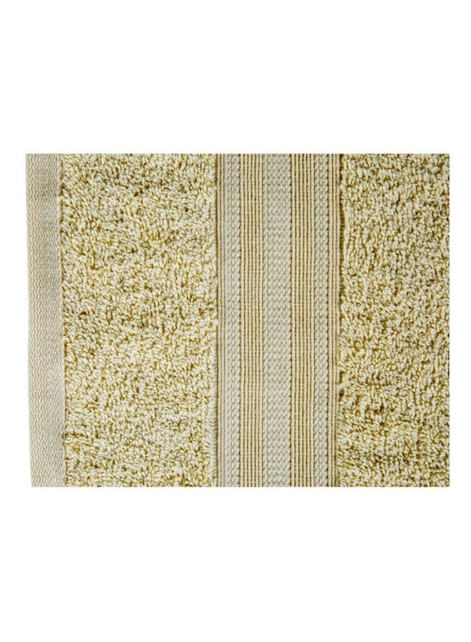 تروبيل منشفة حمام بمظهر سادة أصفر