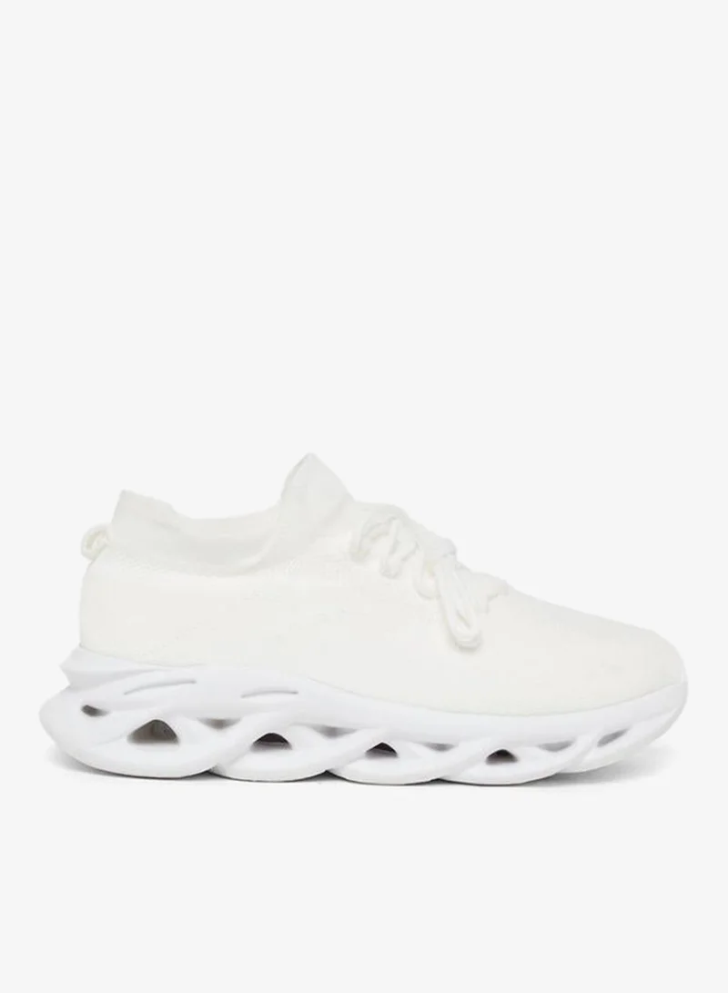 ستايلي اكتيف حذاء سنيكرز خفيف الوزن بنعل شانكي