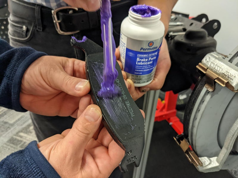 Permatex 24125 Ceramic Extreme Brake Parts Lubricant, 8 oz., Pack of 1 - Image 4