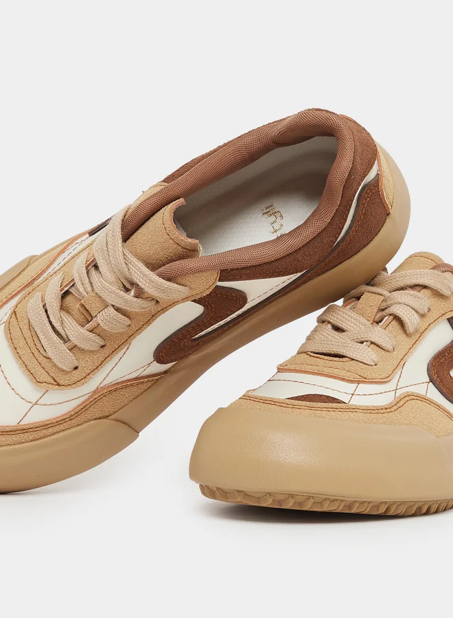 Styli Styli Chunky Sole Lace Up Sneakers