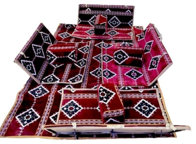 اكس بوت طقم جلوس أرضي تراثي مكوّن من 9 قطع، طقم فرش أرضي للتخييم يحتوي على 4 مراكي و4 كراسي وسجادة قماش عالية الجودة تتسع لـ 8 أشخاص (قماش تركي) (بيج) - Image 1