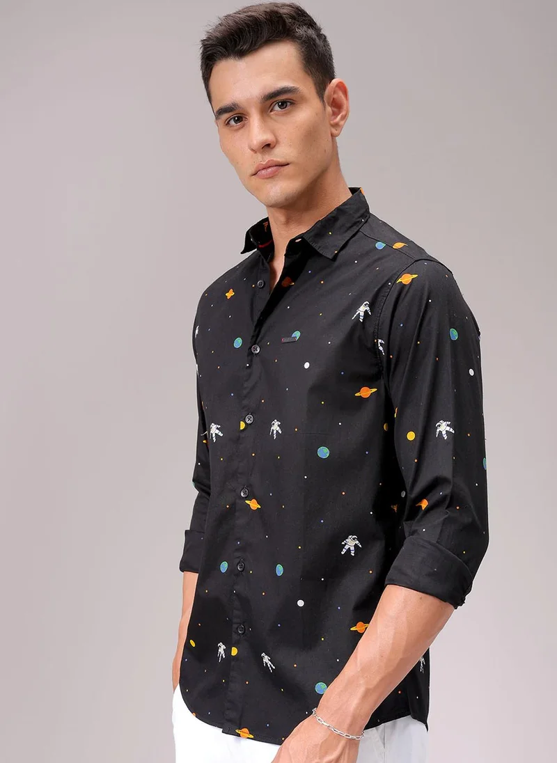 ذا انديان كراج كو Men Slim Fit Graphic Print Full Sleeves Spread Collar Casual Shirt