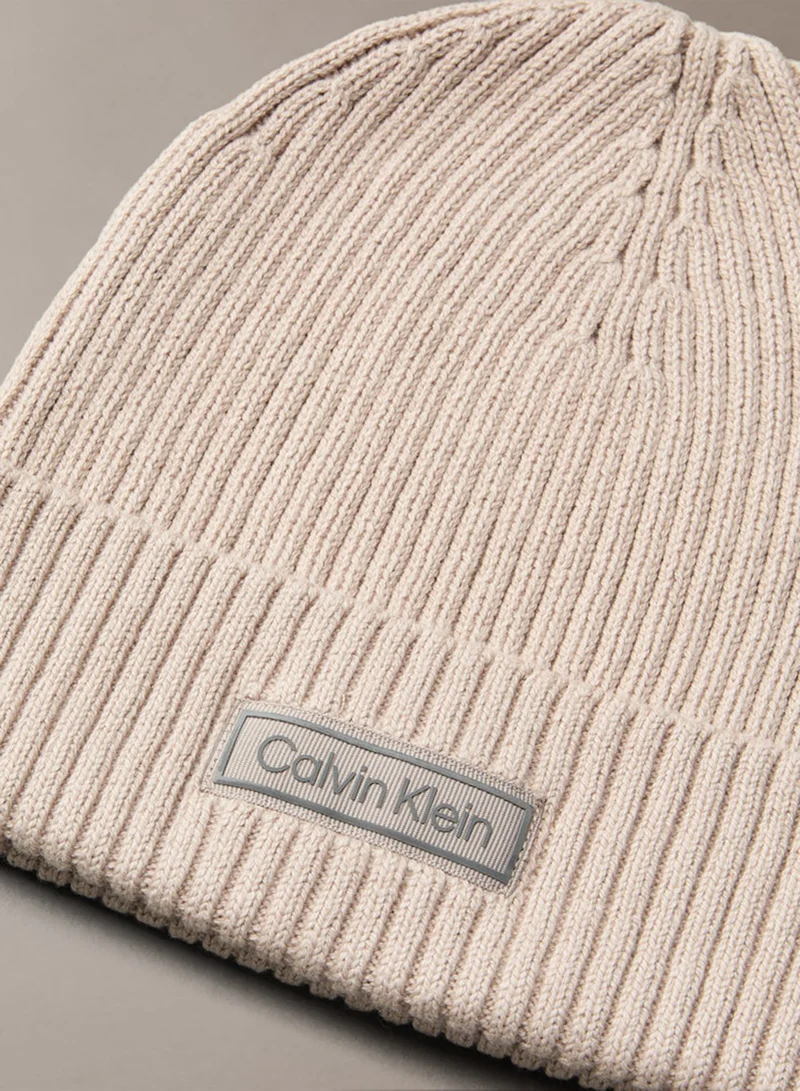 CALVIN KLEIN Logo Patch Chunky Rib Beanie