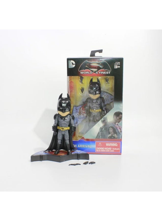 DC Q-version Batman figurine, with movable joints and interchangeable hands - Image 2