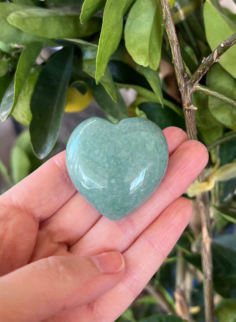 TheraLuma Natural Heart-Shaped Crystal Stone – Amethyst, Lapis Lazuli, Green Aventurine | Healing Gemstone for Meditation, Relaxation & Stress Relief  - Image 1