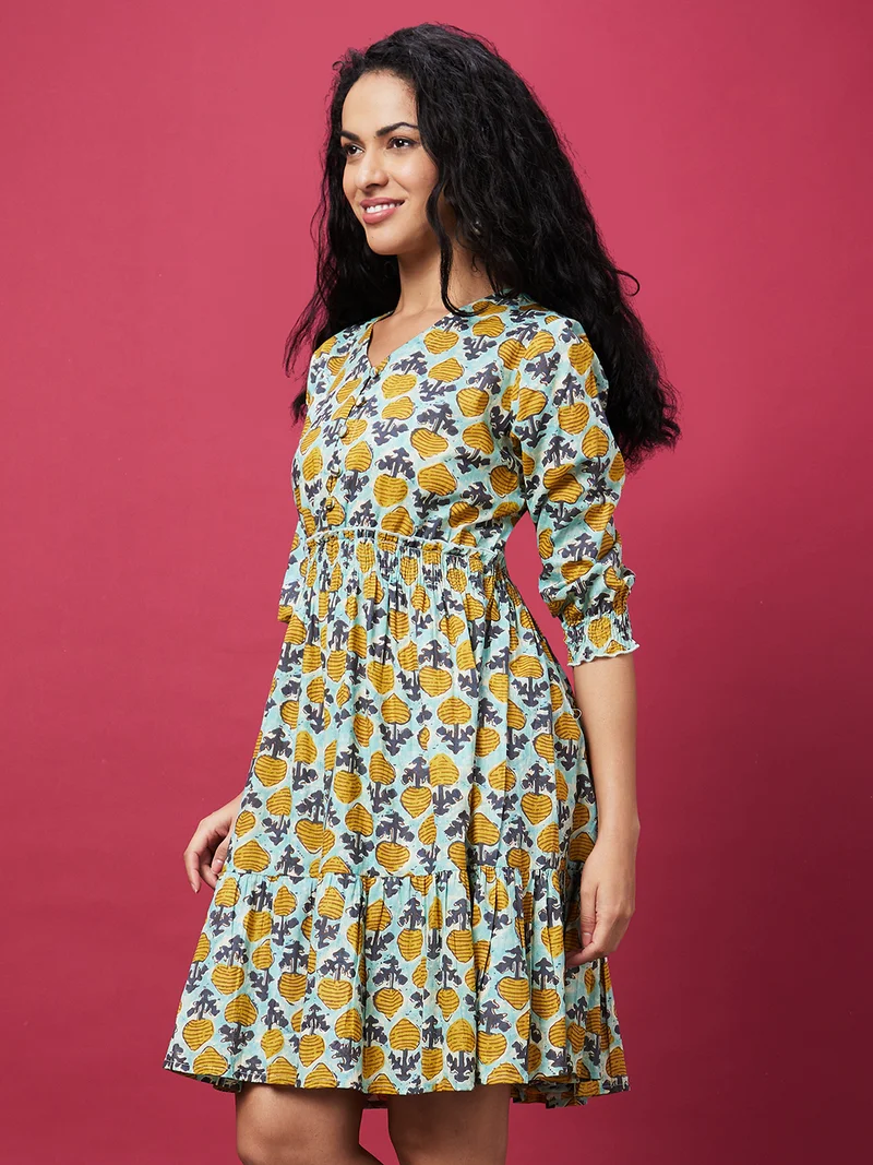 جلو باص Globus Women Blue Ethnic Motifs Printed Smocked V-Neck A-Line Pure Cotton Dress