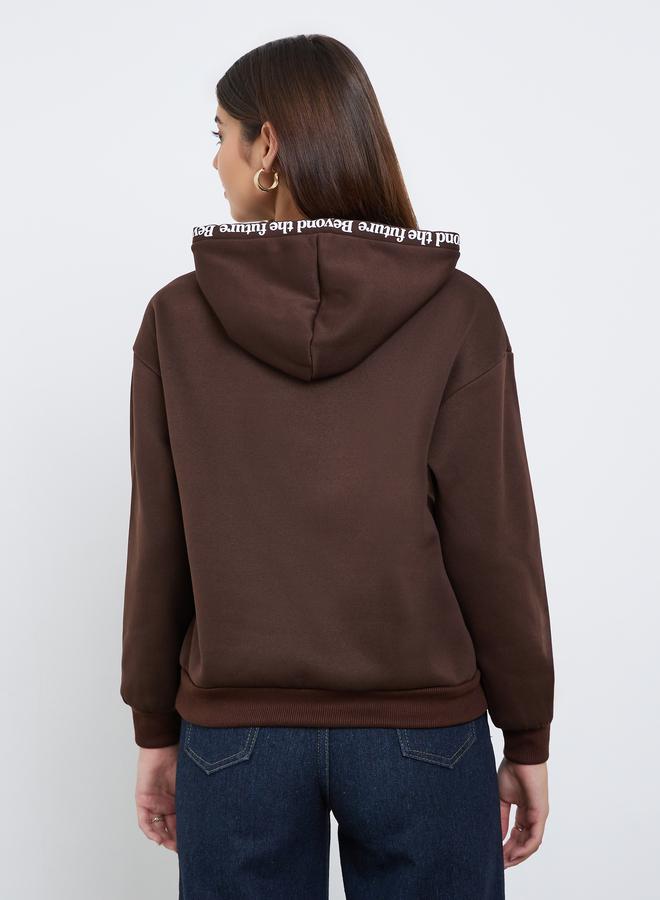 Styli Regular Fit Slogan Print Hoodie - Image 4