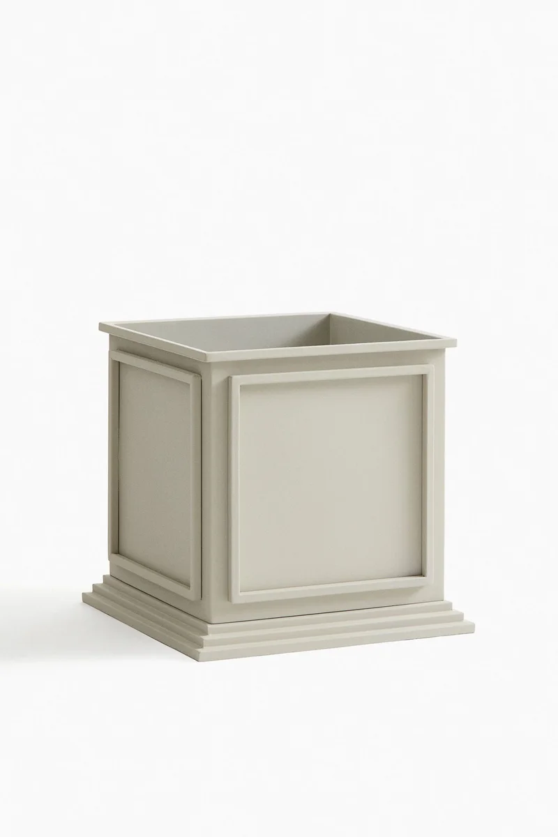 H&M Metal plant pot