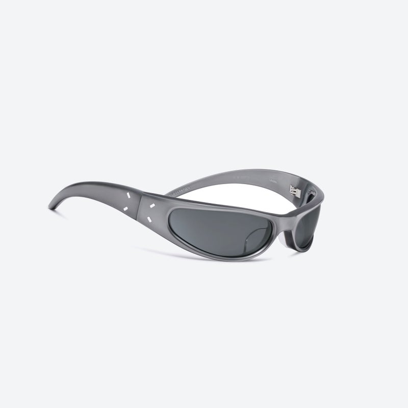 جنتل مونستر نظارات شمسية Gentle Monster MM203 Col.G14 69 بتصميم مستقبلي ملتف - عدسات رمادية معدنية/رمادية داكنة - Image 4